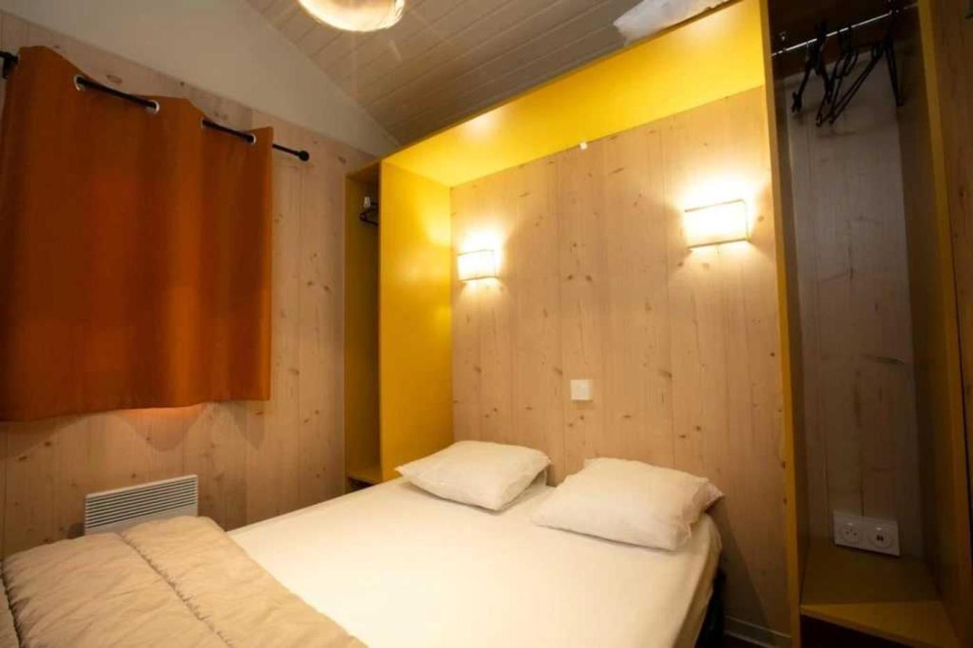 Camping 5 Etoiles - Piscine - Eeceff เลอบูร์-เดอัวซ็อง ภายนอก รูปภาพ