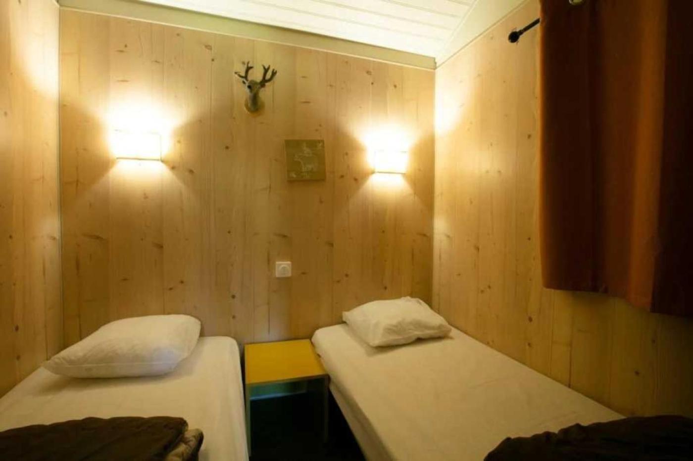 Camping 5 Etoiles - Piscine - Eeceff เลอบูร์-เดอัวซ็อง ภายนอก รูปภาพ